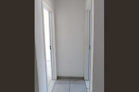 Apartamento para alugar com 44m², 2 quartos e sem vaga Apartamento para alugar com 44m², 2 quartos e sem vagaCorredor