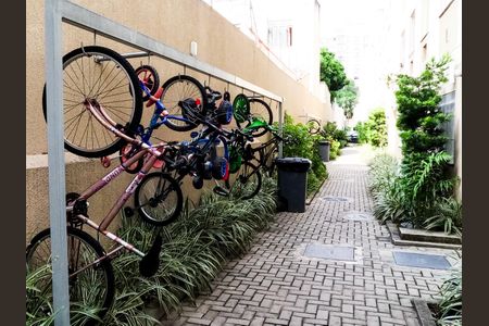 Apartamento para alugar com 44m², 2 quartos e sem vaga Apartamento para alugar com 44m², 2 quartos e sem vagaBicletario