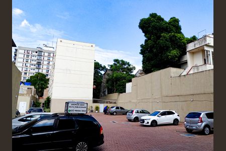 Apartamento para alugar com 44m², 2 quartos e sem vaga Apartamento para alugar com 44m², 2 quartos e sem vagaEstacionamento