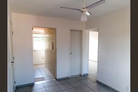 Apartamento para alugar com 44m², 2 quartos e sem vaga Apartamento para alugar com 44m², 2 quartos e sem vagaDetalhe Sala