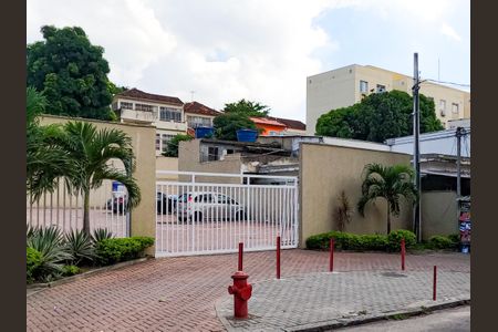 Apartamento para alugar com 44m², 2 quartos e sem vaga Apartamento para alugar com 44m², 2 quartos e sem vagaFachada