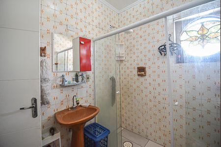 Casa à venda com 128m², 2 quartos e 2 vagas Casa à venda com 128m², 2 quartos e 2 vagasBanheiro