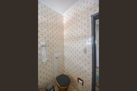 Casa à venda com 128m², 2 quartos e 2 vagas Casa à venda com 128m², 2 quartos e 2 vagasBanheiro