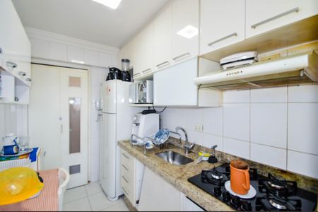 Apartamento à venda com 60m², 2 quartos e 1 vaga Apartamento à venda com 60m², 2 quartos e 1 vagaCozinha