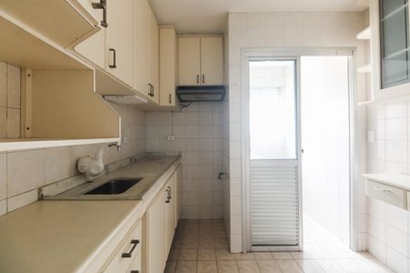 Apartamento para alugar com 66m², 2 quartos e 1 vagaCozinha 