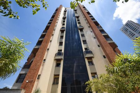 Apartamento à venda com 72m², 2 quartos e 1 vagaFachada