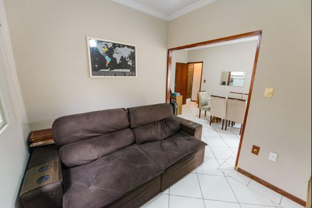 Casa para alugar com 166m², 3 quartos e 2 vagas Casa para alugar com 166m², 3 quartos e 2 vagasSala de TV