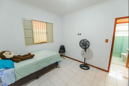 Casa para alugar com 166m², 3 quartos e 2 vagas Casa para alugar com 166m², 3 quartos e 2 vagasQuarto 1