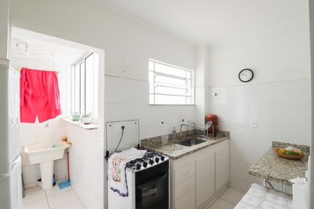 Apartamento para alugar com 73m², 2 quartos e sem vagaCozinha e Área de Serviço