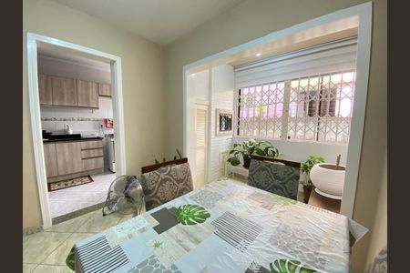 Sala de apartamento à venda com 3 quartos, 70m² em Cavalhada, Porto Alegre