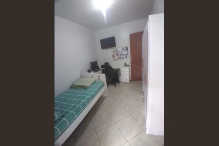 Quarto de apartamento à venda com 3 quartos, 70m² em Cavalhada, Porto Alegre