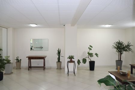 Apartamento para alugar com 69m², 1 quarto e 1 vagaHall Social