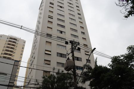 Apartamento para alugar com 69m², 1 quarto e 1 vagaFachada