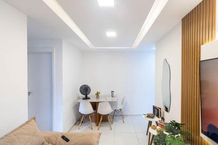Sala de apartamento para alugar com 2 quartos, 45m² em Campo Grande, Rio de Janeiro