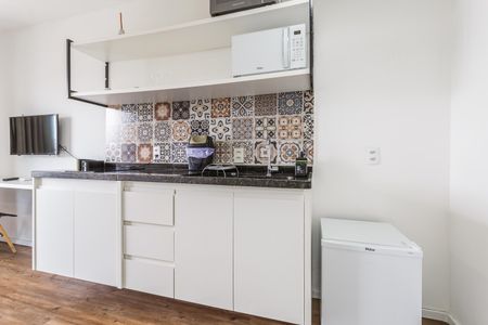 Studio para alugar com 25m², 1 quarto e sem vaga Studio para alugar com 25m², 1 quarto e sem vagaCozinha