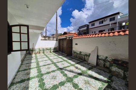 Casa de condomínio para alugar com 136m², 4 quartos e sem vagaÁrea externa 