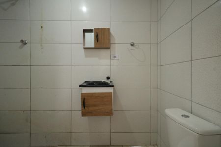 Banheiro de casa para alugar com 1 quarto, 30m² em Eldorado, Diadema