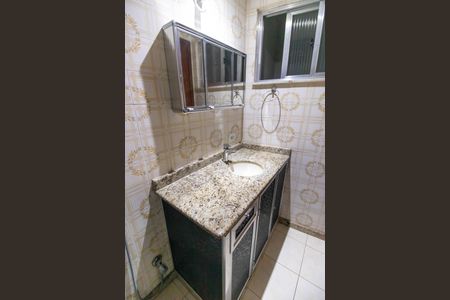 Apartamento para alugar com 70m², 2 quartos e 1 vaga Apartamento para alugar com 70m², 2 quartos e 1 vagaBanheiro