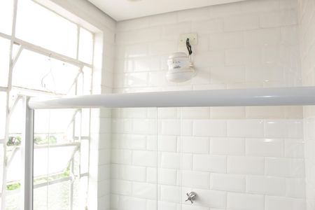 Banheiro Social de kitnet/studio para alugar com 1 quarto, 70m² em Santa Cecilia, São Paulo