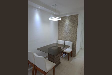 Apartamento à venda com 56m², 2 quartos e 1 vagaSala