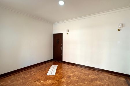 Apartamento para alugar com 3 quartos, 120m² em Copacabana, Rio de Janeiro