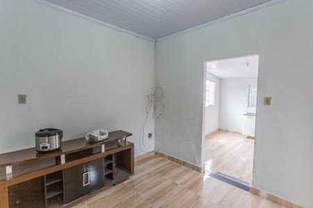 Sala de casa para alugar com 1 quarto, 50m² em Santa Efigênia, Belo Horizonte