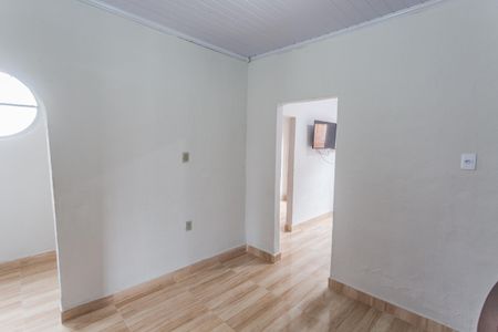 Sala de casa para alugar com 1 quarto, 50m² em Santa Efigênia, Belo Horizonte