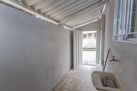 Casa para alugar com 50m², 1 quarto e sem vagaÁrea de Serviço