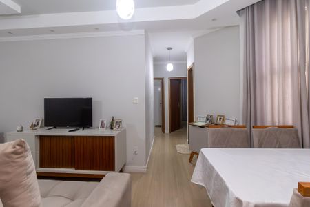 Sala de apartamento para alugar com 3 quartos, 92m² em São João Batista, Belo Horizonte