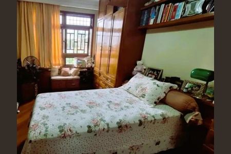 Casa para alugar com 515m², 5 quartos e 4 vagas