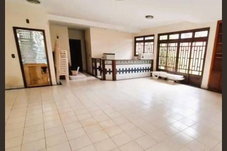 Casa à venda com 5 quartos, 515m² em Belvedere, Belo Horizonte