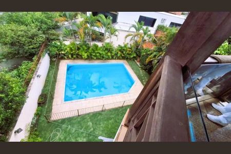 Casa para alugar com 515m², 5 quartos e 4 vagas