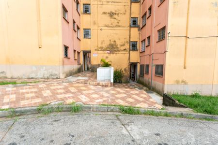 Apartamento para alugar com 44m², 2 quartos e 1 vagaÁrea comum - Entrada 