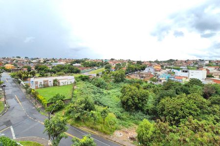 Apartamento à venda com 55m², 2 quartos e 1 vagaVista da Área de Serviço 