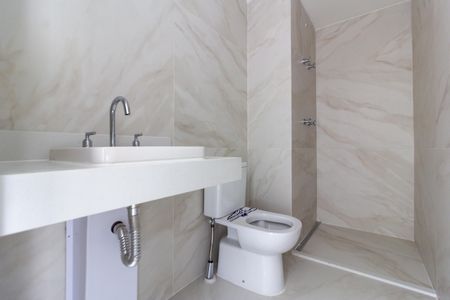 Banheiro de apartamento à venda com 1 quarto, 41m² em Jardim Paulista, São Paulo