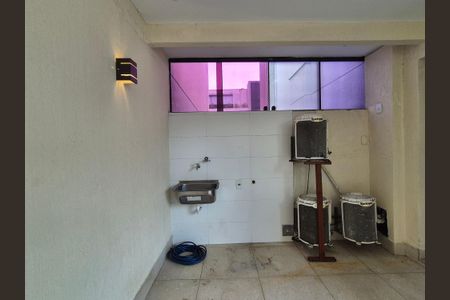 Apartamento para alugar com 169m², 3 quartos e 2 vagasÁrea de Serviço 