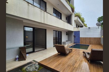 Apartamento para alugar com 169m², 3 quartos e 2 vagasÁrea externa 