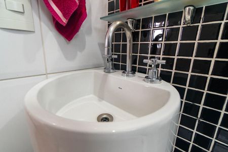 Apartamento para alugar com 69m², 3 quartos e 2 vagasBanheiro Social