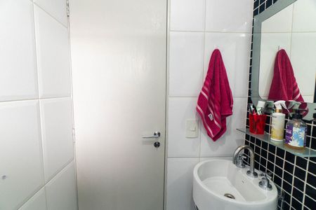 Apartamento para alugar com 69m², 3 quartos e 2 vagasBanheiro Social