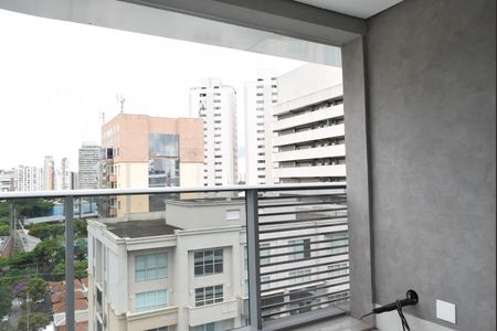 Varanda de kitnet/studio à venda com 1 quarto, 29m² em Jardim Paulista, São Paulo