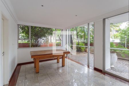 Apartamento para alugar com 37m², 1 quarto e 1 vagaÁrea comum - Salão de festas