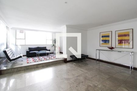 Apartamento para alugar com 37m², 1 quarto e 1 vagaHall