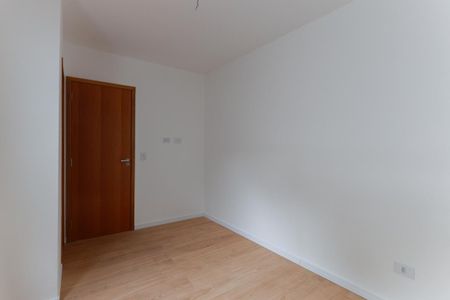 Casa à venda com 70m², 2 quartos e 2 vagasSuíte 2