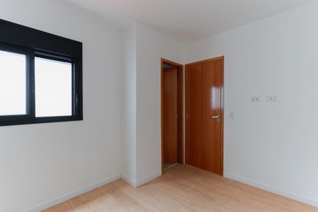 Casa à venda com 70m², 2 quartos e 2 vagasSuíte 2
