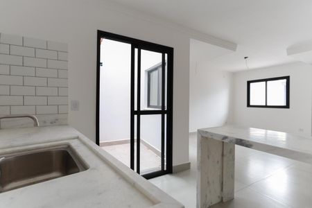 Casa à venda com 70m², 2 quartos e 2 vagasCozinha