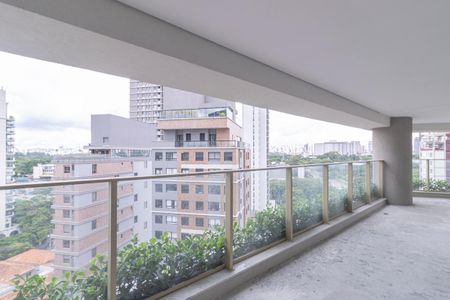 Apartamento à venda com 220m², 3 quartos e 3 vagas Apartamento à venda com 220m², 3 quartos e 3 vagasVaranda gourmet