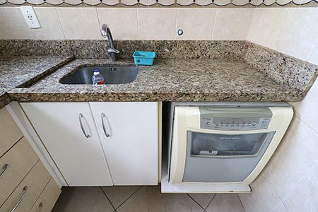 Apartamento à venda com 160m², 3 quartos e 3 vagasCozinha 