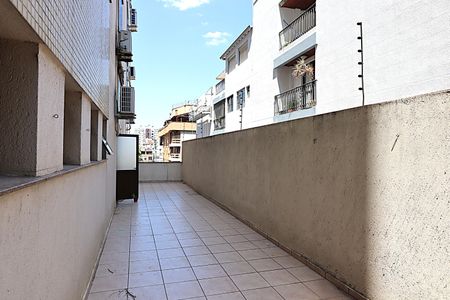 Apartamento à venda com 160m², 3 quartos e 3 vagasTerraço da churrasqueira