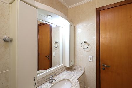 Apartamento à venda com 160m², 3 quartos e 3 vagasBanheiro da Suíte