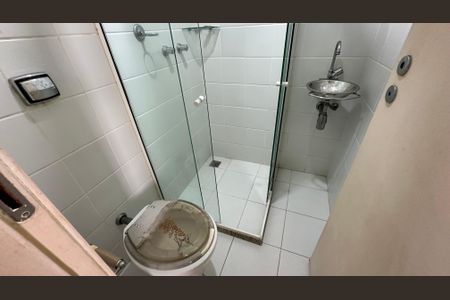 Apartamento para alugar com 198m², 3 quartos e 3 vagasBanheiro de serviço